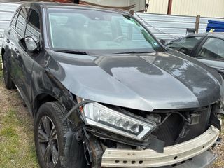 2018 Acura MDX - Exterior Front Right Corner Image